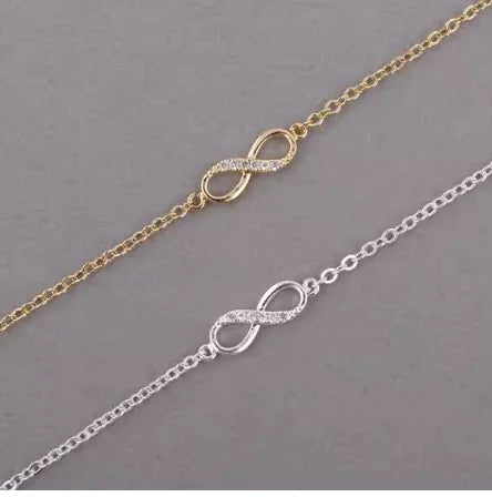 Eight Point Diamond Collar