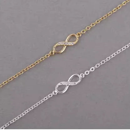 Eight Point Diamond Collar